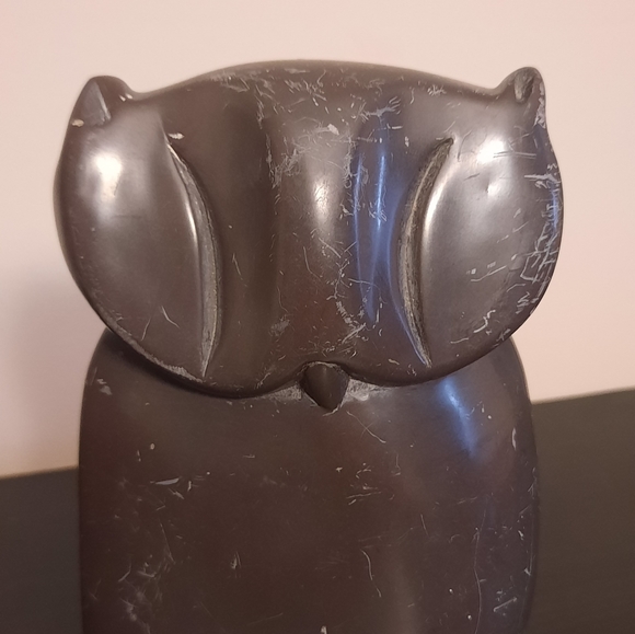 Vintage Stylized Carved Stone Owl Figurine - Picture 4 of 8